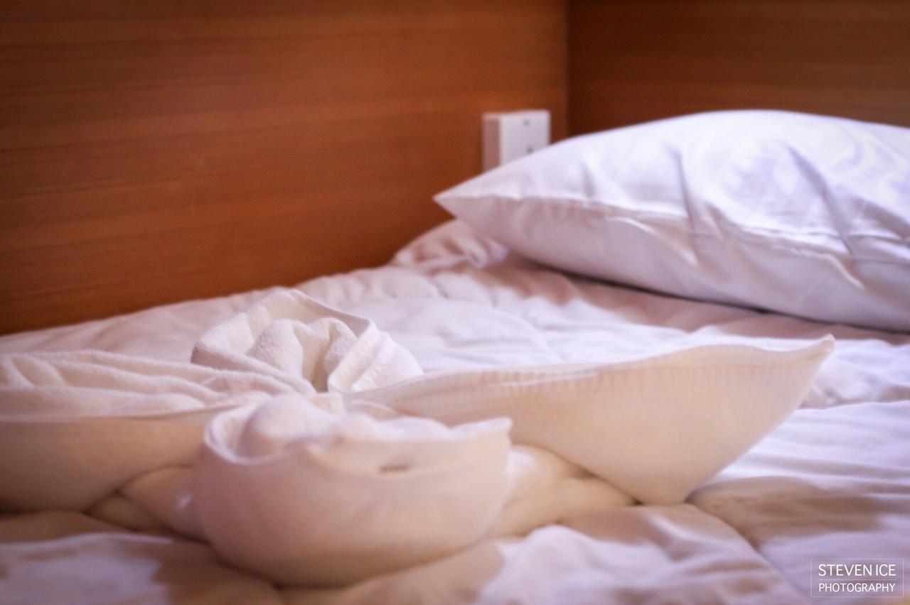 One Night Zleep At Nimman Hostel Chiang Mai Buitenkant foto