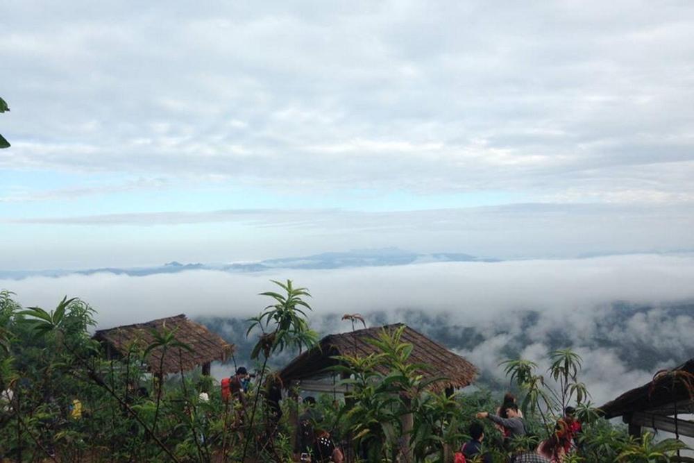 One Night Zleep At Nimman Hostel Chiang Mai Buitenkant foto